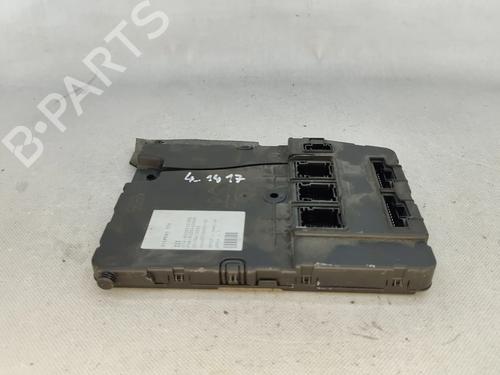 Fuse box RENAULT MEGANE II Estate (KM0/1_) 1.5 dCi (KM02, KM13) 8200525388