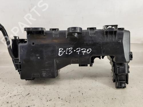 Fuse box PEUGEOT 108 1.0 VTi | BP28727070E1 