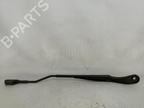 Front windshield wiper arm DACIA LOGAN III (3K_) 1.0 TCe 90 (3KM6) | BP28727183C143 