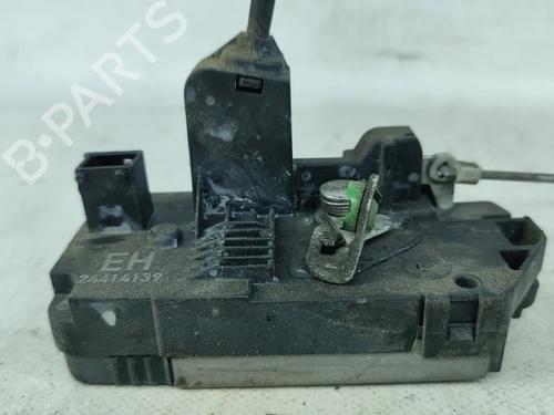 Cerradura puerta trasera derecha OPEL CORSA C (X01) 1.2 (F08, F68) (75 hp) 28812966