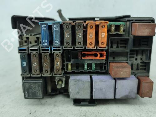 Used Fuse box RENAULT LAGUNA II Grandtour (KG0/1_) 1.9 dCi (KG0G) (120 hp) 28908269