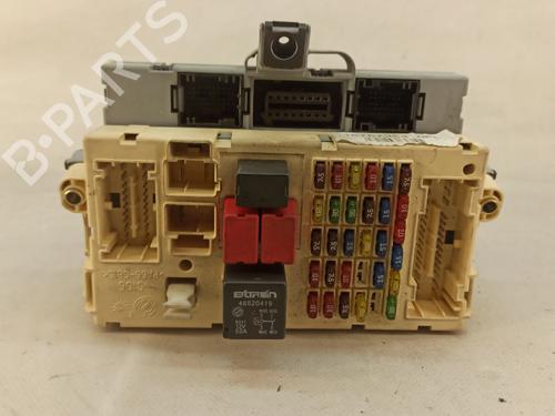 Used Fuse box FIAT PUNTO (188_) 1.2 16V 80 (188.233, .235, .253, .255, .333, .353, .639,... (80 hp) 26391890