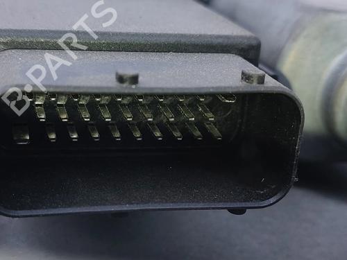 Fensterheber links vorne VW GOLF IV (1J1) 1.4 16V | BP29053518C22