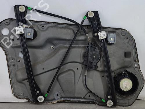 Fensterheber links vorne VW GOLF IV (1J1) 1.4 16V | BP29053518C22