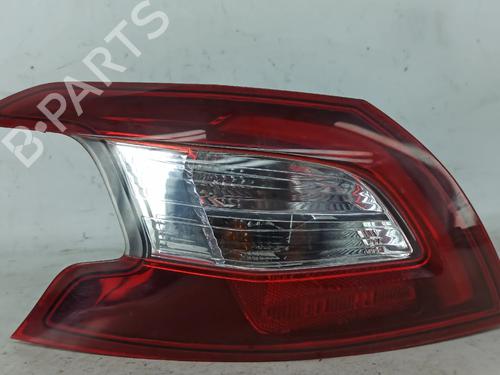 Used Left taillight Left taillight PEUGEOT 308 II (LB_, LP_, LW_, LH_, L3_) 1.2 THP 130 (131 hp) 27739307 27739307
