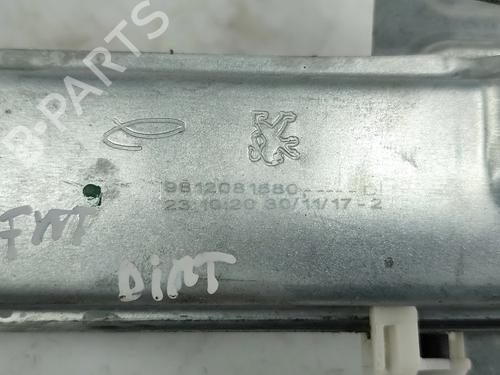 Front right window mechanism CITROËN C3 III (SX) 1.2 THP 110 (SXHNPS, SXHNZT, SXHNZ6) | BP29075047C23 