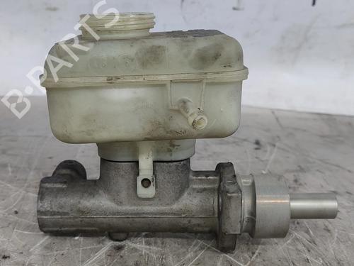 Maître-cylindre VW GOLF IV (1J1) 1.4 16V (75 hp) 29053513