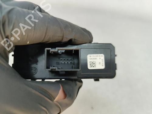 Switch CITROËN C3 III (SX) 1.2 THP 110 (SXHNPS, SXHNZT, SXHNZ6) | BP29074992I30 