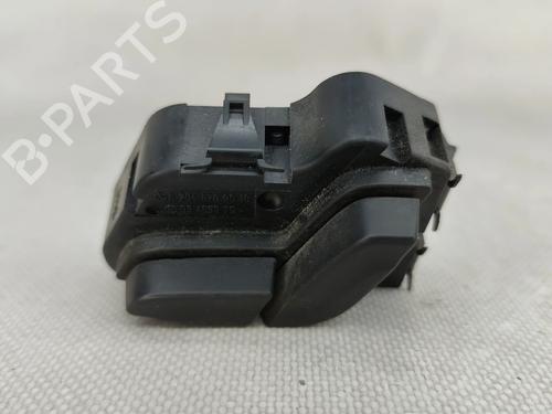 Used Switch Switch MERCEDES-BENZ C-CLASS (W204) C 220 CDI (204.008) (170 hp) 29077739 29077739