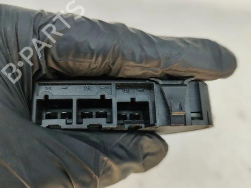 Switch MERCEDES-BENZ C-CLASS (W204) C 220 CDI (204.008) | BP29077766I30