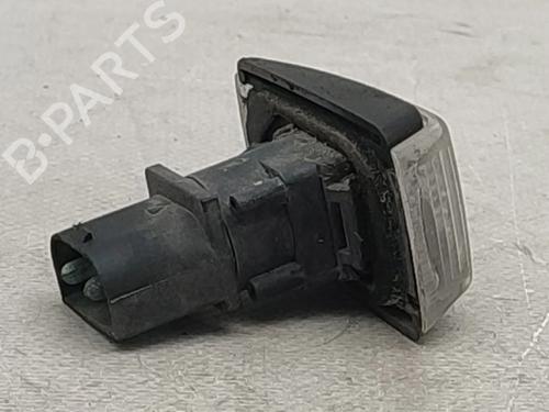 Right front indicator VOLVO V40 Estate (645) 1.9 TD | BP27970606C33 
