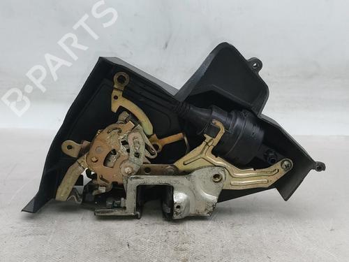 Rear left lock MERCEDES-BENZ C-CLASS (W202) C 250 Turbo-D (202.128) | BP29180331C100 