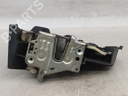 Rear left lock MERCEDES-BENZ C-CLASS (W202) C 250 Turbo-D (202.128) | BP29180331C100 