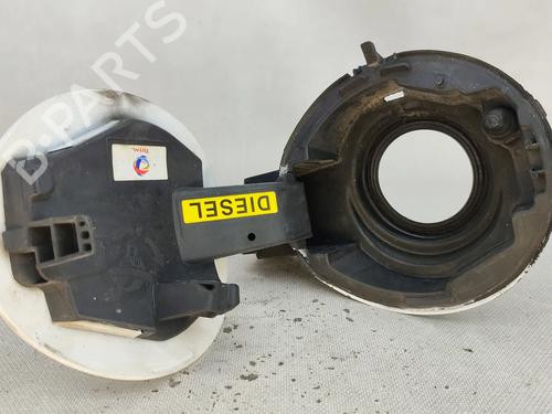 Fuel flap PEUGEOT 308 SW II (LC_, LJ_, LR_, LX_, L4_) 1.6 HDi 92 | BP29205232C131 