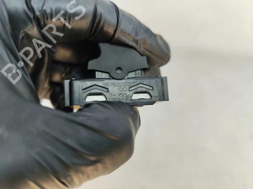 Right rear window switch PEUGEOT 308 SW II (LC_, LJ_, LR_, LX_, L4_) 1.6 HDi 92 | BP29205271I28 