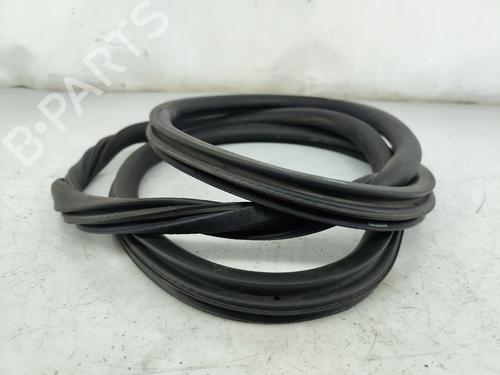Rubber door seal PEUGEOT 308 SW II (LC_, LJ_, LR_, LX_, L4_) 1.6 HDi 92 | BP29205341C142 
