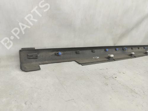 Right sideskirt CITROËN C3 III (SX) 1.2 THP 110 (SXHNPS, SXHNZT, SXHNZ6) | BP29157842C114 