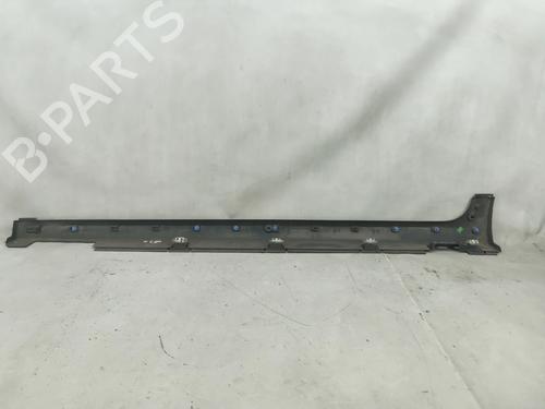 Right sideskirt CITROËN C3 III (SX) 1.2 THP 110 (SXHNPS, SXHNZT, SXHNZ6) | BP29157842C114 