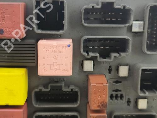 Fuse box RENAULT LAGUNA II (BG0/1_) 1.9 dCi (BG08, BG0G) | BP29331260E1