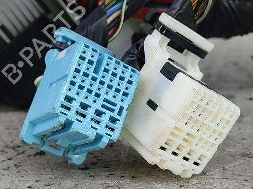 Fuse box OPEL INSIGNIA A Sports Tourer (G09) 2.0 CDTI (35) | BP29256473E1 