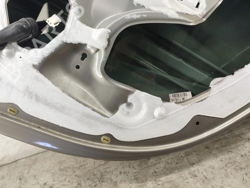 Dør høyre bak RENAULT CLIO III (BR0/1, CR0/1) 1.2 16V (BR02, BR0J, BR11, CR02, CR0J, CR11) | BP29398454C5