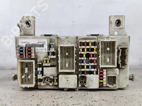 Używane Skrzynka bezpieczników FORD FOCUS II Turnier (DA_, FFS, DS) 1.6 TDCi (90 hp) 29398435