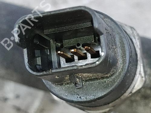 Injection rail CITROËN C5 I (DC_) 2.0 HDi (DCRHZB, DCRHZE) | BP29451543M98