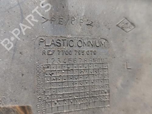 Front bumper RENAULT CLIO I (B/C57_, 5/357_) 1.9 D | BP29483295C7 