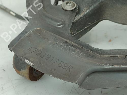 Left front steering knuckle RENAULT TWINGO III (BCM_, BCA_) 1.0 SCe 70 | BP21082616M25 