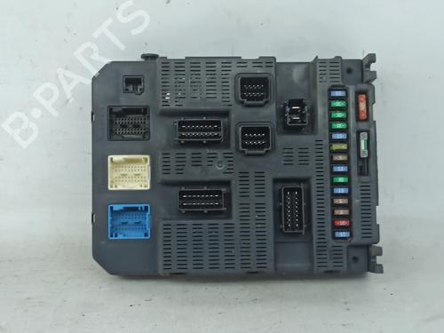 Boîte à Fusibles PEUGEOT 207 (WA_, WC_) 1.6 HDi (109 hp) 29309635