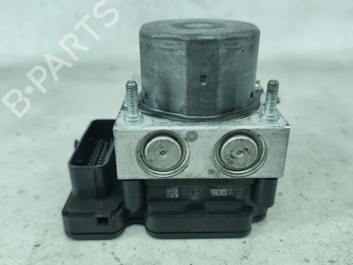 Used ABS pump MERCEDES-BENZ CLA Coupe (C117) CLA 200 CDI (117.301) (136 hp) 29291645