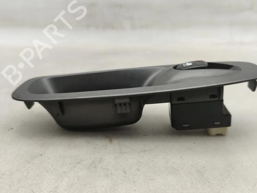 Right front window switch HYUNDAI ACCENT II (LC) 1.3 | BP29568000I26 
