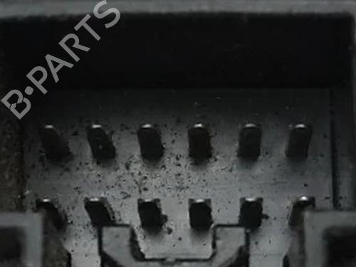 Left front window switch MAZDA 626 IV Hatchback (GE) 2.0 D GLX Comprex (GEFP) | BP29563298I27 