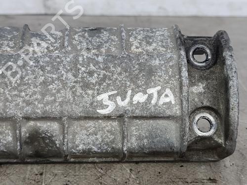 Valve cover MITSUBISHI CARISMA (DA_) 1.9 TD (DA4A) | BP29586800M124 