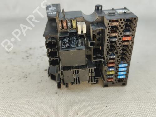Used Fuse box HONDA HR-V (GH_) 1.6 16V (GH1, GH3) (105 hp) 29539544