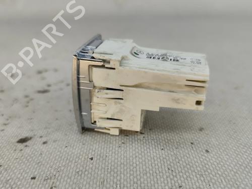 Display monitor MERCEDES-BENZ E-CLASS (W212) E 220 BlueTEC (212.001) | BP29609184C48