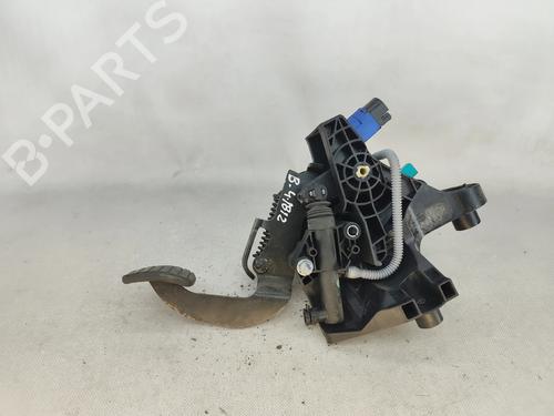 Clutch pedal RENAULT TRAFIC III Van (FG_) 1.6 dCi 125 (FGMH) | BP29614532I13 