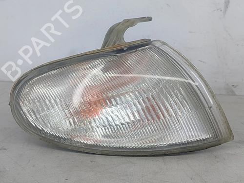 Clignoteur rechts HYUNDAI ACCENT I (X-3) 1.3 i 12V (84 hp) 29629729
