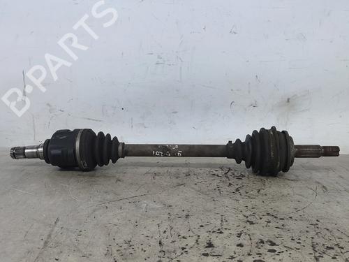 Used Left front driveshaft TOYOTA COROLLA Compact (_E10_) 2.0 D (CE100_, CE100R) (72 hp) 29630993