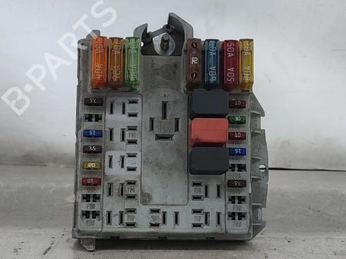 Caja reles / fusibles FIAT PUNTO (188_) 1.2 60 (188.030, .050, .130, .150, .230, .250) | BP26146747E1