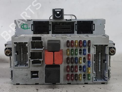 Scatola Fusibili FIAT PUNTO (188_) 1.2 60 (188.030, .050, .130, .150, .230, .250) (60 hp) 26146748