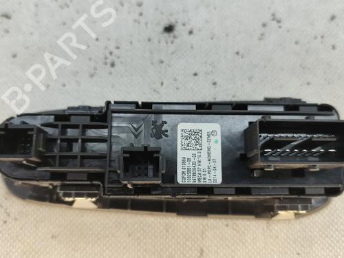 Right front window switch PEUGEOT 308 II (LB_, LP_, LW_, LH_, L3_) 1.6 BlueHDi 120 | BP29619647I26