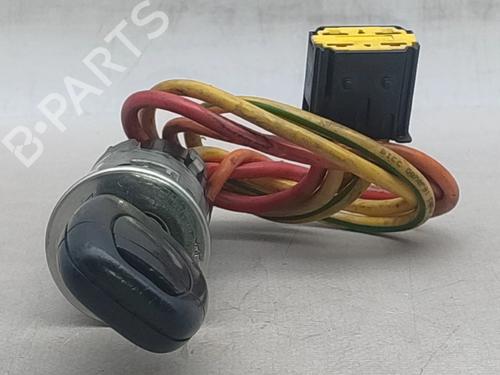 Rattlås /Tenningslås RENAULT CLIO II (BB_, CB_) 1.9 D (B/CB0E, BB0J) (64 hp) 29612726