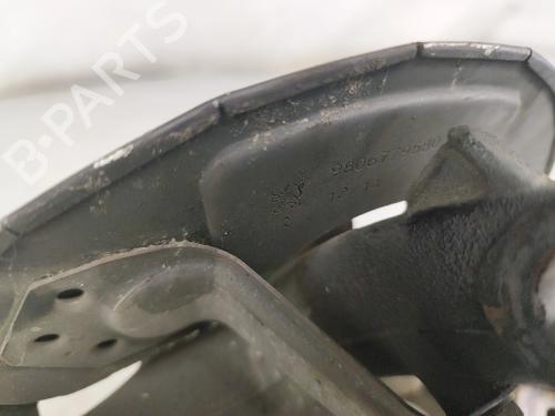 Left front steering knuckle PEUGEOT 308 II (LB_, LP_, LW_, LH_, L3_) 1.6 BlueHDi 120 | BP29619782M25