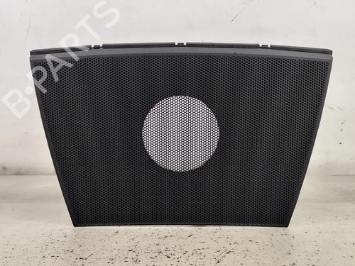 BP29828971O1 main image