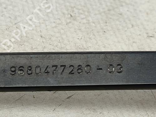 Front windshield wiper arm PEUGEOT 308 I (4A_, 4C_) 1.6 HDi | BP29813427C143