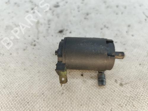 Washer pump LAND ROVER DEFENDER Station Wagon (L316, L315) 2.5 TDI 4x4 (L316) | BP29825755E24