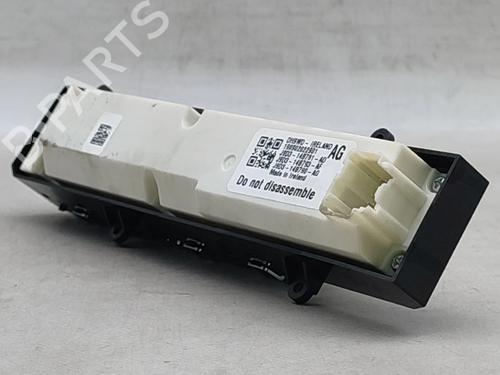 Switch JAGUAR I-PACE (X590) EV400 AWD | BP29825023I30 