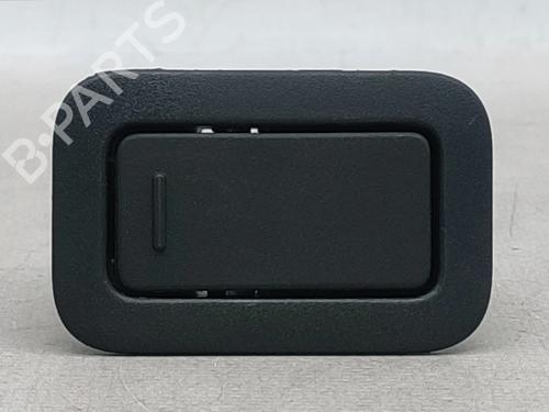 BP29878102O1 main image