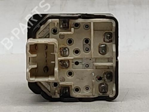 Left front window switch HYUNDAI ACCENT II (LC) 1.5 CRDi | BP29749411I27 